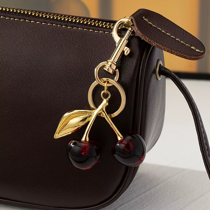 Porte-clés cerise | Porte-clés fruits | Breloques suspendues pour sac cerise | Porte-clés de v