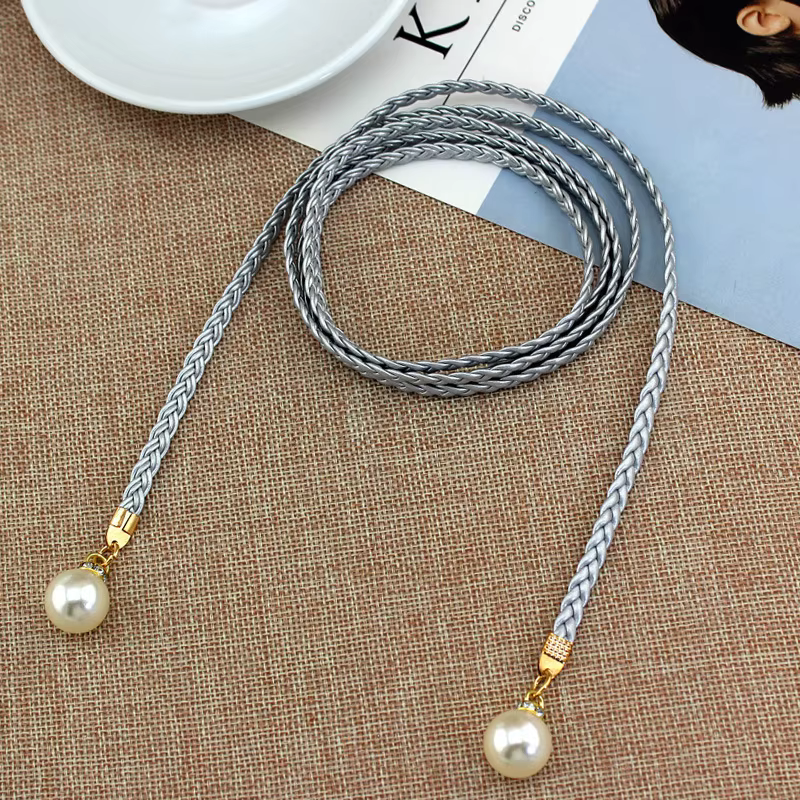 Ceinture fine en cuir PU tressée à franges style bohème pour femme
