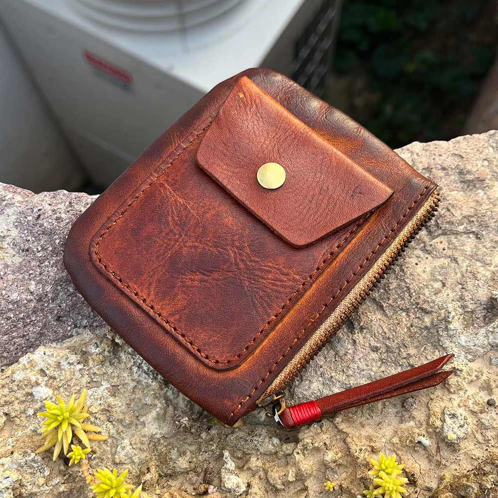 Portefeuille en cuir minimaliste fait à la main pour femme, cuir beige, fermeture éclair, porte-clés