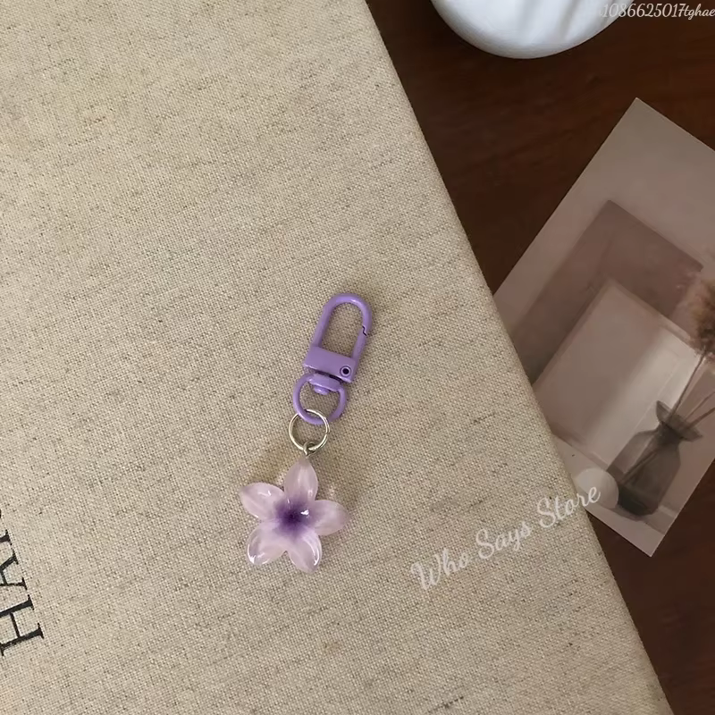 Porte-clés fleur transparente colorée, pendentif pour femmes et filles, mode exquise, accessoires de