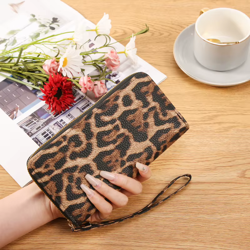 Nouveau portefeuille long rétro à imprimé léopard, ultra léger, tendance, polyvalent, pour femmes