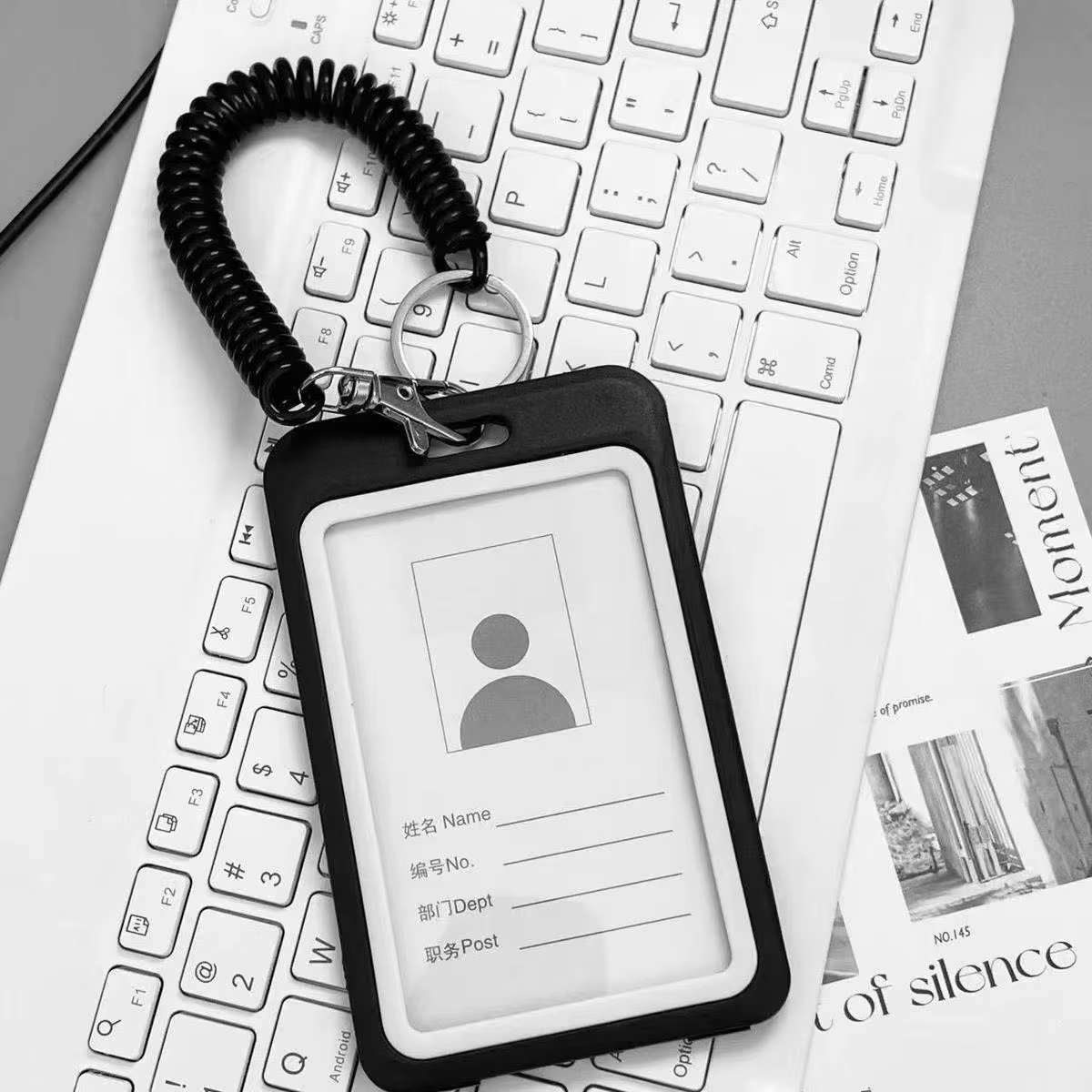 Porte-carte transparent double face adapté au porte-carte d'étiquette de nom de carte d'identité tra