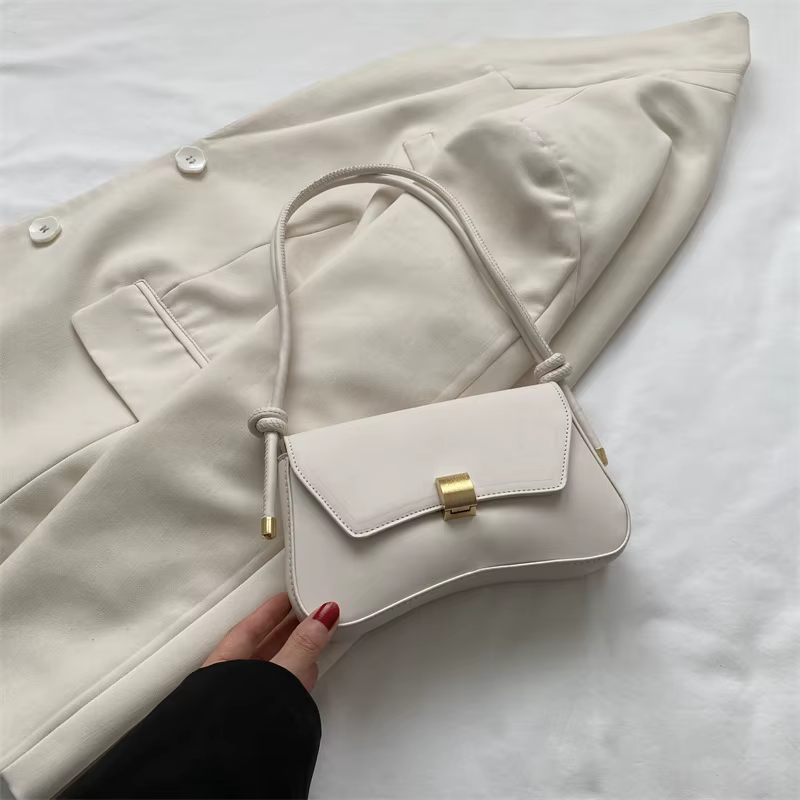 Sac à bandoulière en cuir de couleur unie pour femmes, petit sac carré décontracté Simple et polyval