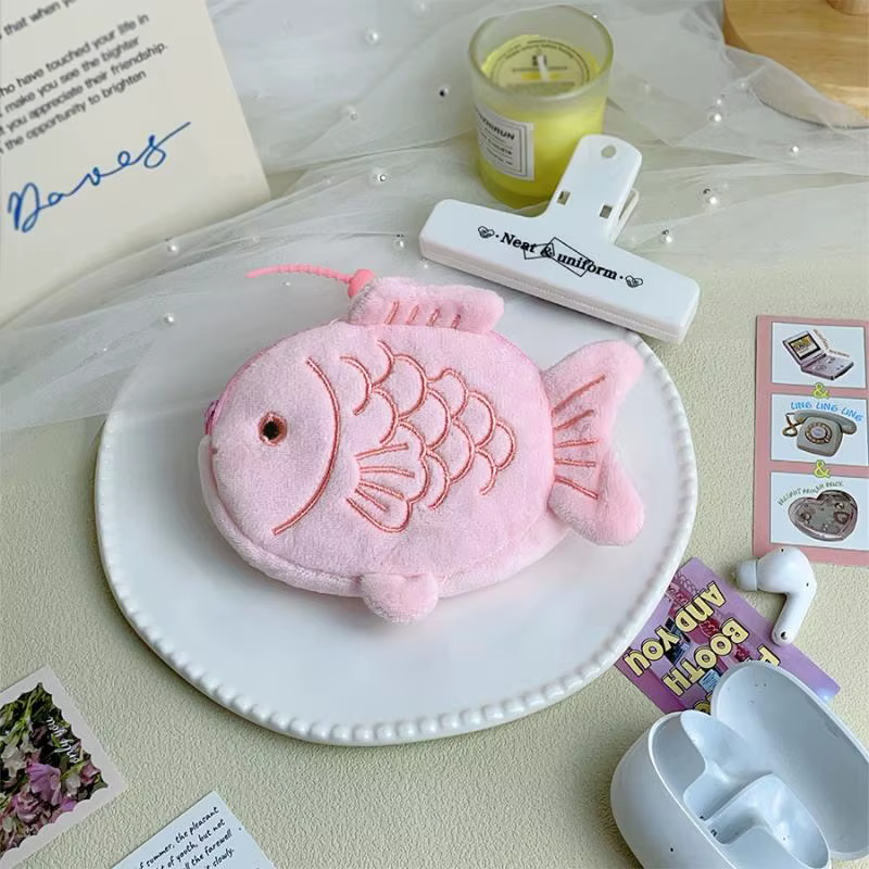 Portefeuille Poisson Koi, adorable porte-monnaie en peluche avec fermeture éclair, design de dessin 