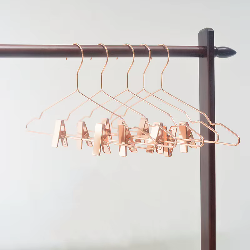 Cintres en Métal T1 pour viser, Gain de Place, Portable, Rangement de Vêtements, 5 Pièces