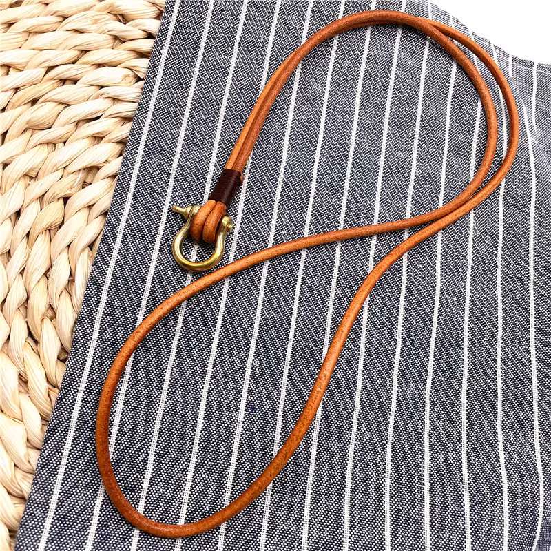Porte-clés de voiture en cuir véritable de vache