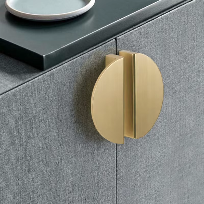 Poignée de porte d'armoire demi-lune, poignées de placard modernes en forme de lune, en laiton noir et doré, boutons demi-cercle de garde-robe, poignées de meubles