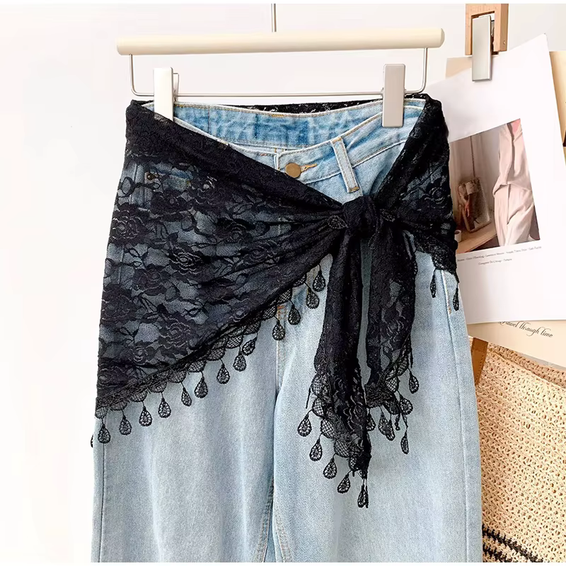Foulard de taille en dentelle pour femme, motif floral, en maille transparente, style bohème, bandana, foulard de hanche, Y2K, coquette, ceinture de taille florale transparente, avec franges et pompon