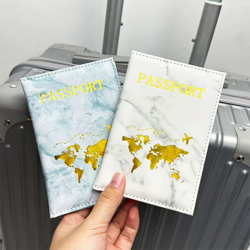 Nouveau porte-passeport en PU