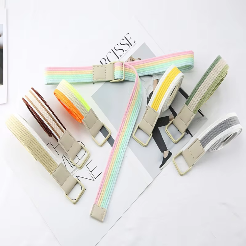 Ceinture en cuir rayée tendance et élégante