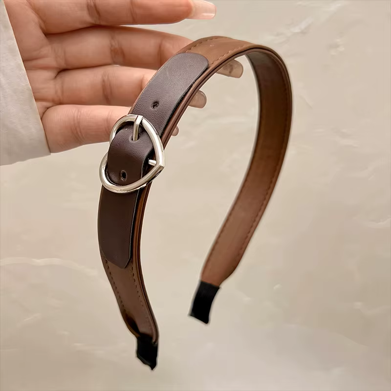Boucle de ceinture couleur café