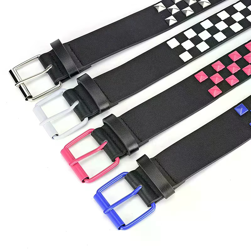 Nouvelle ceinture en cuir PU à rivets personnalisés, motif damier, 107 cm, unisexe, mode hip-hop punk, style Ins