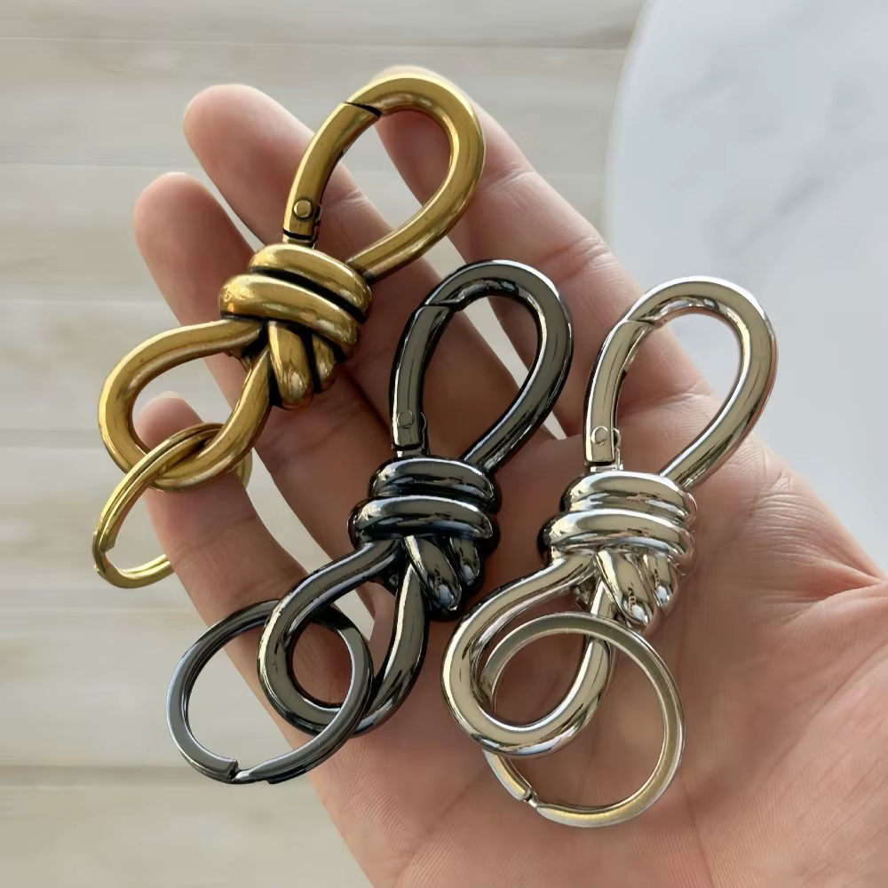 Porte-clés créatif à nœud torsadé en forme de 8