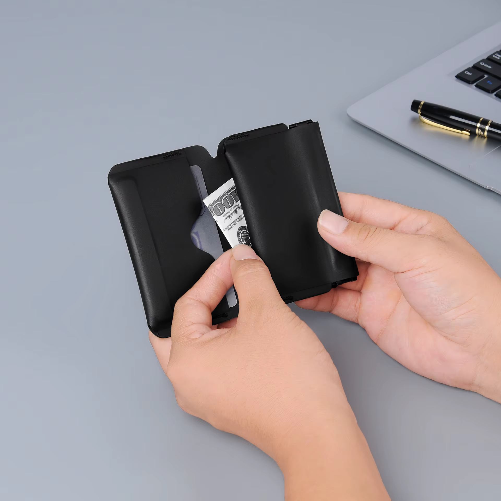 Portefeuille pliable pour hommes avec boucle magnétique multifonctionnelle