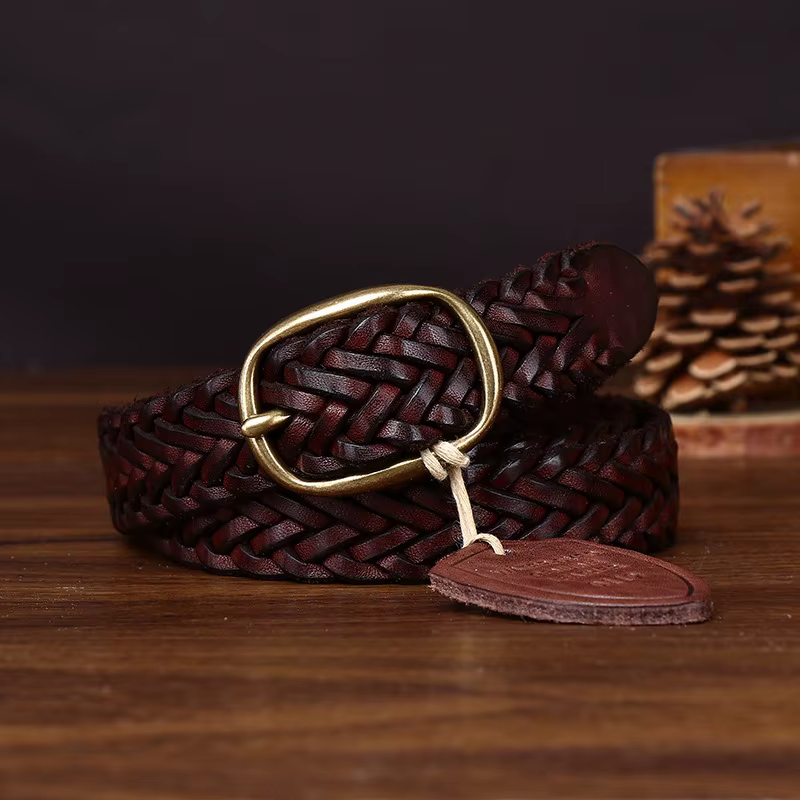 Ceinture en cuir artisanale avec boucle en cuivre
