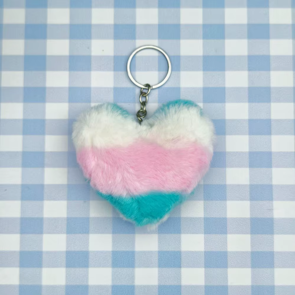 Porte-clés en peluche en forme de cœur arc-en-ciel mignon et personnalisé