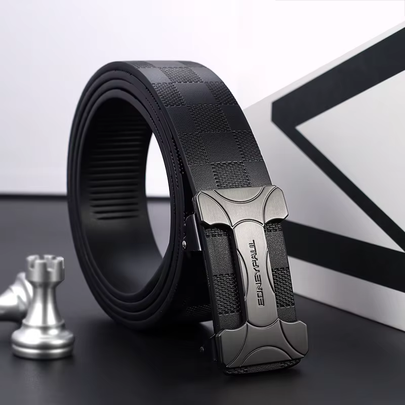 Ceinture d'affaires élégante pour homme avec boucle automatique en métal, design durable pour un usage quotidien, choix de cadeau idéal