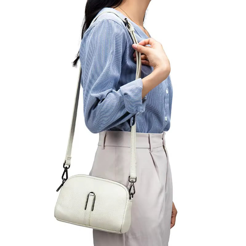 2025 nouveau sac à bandoulière pour femmes en cuir véritable décontracté avec Double fermeture éclair haut tendance couche peau de vache petit sac carré