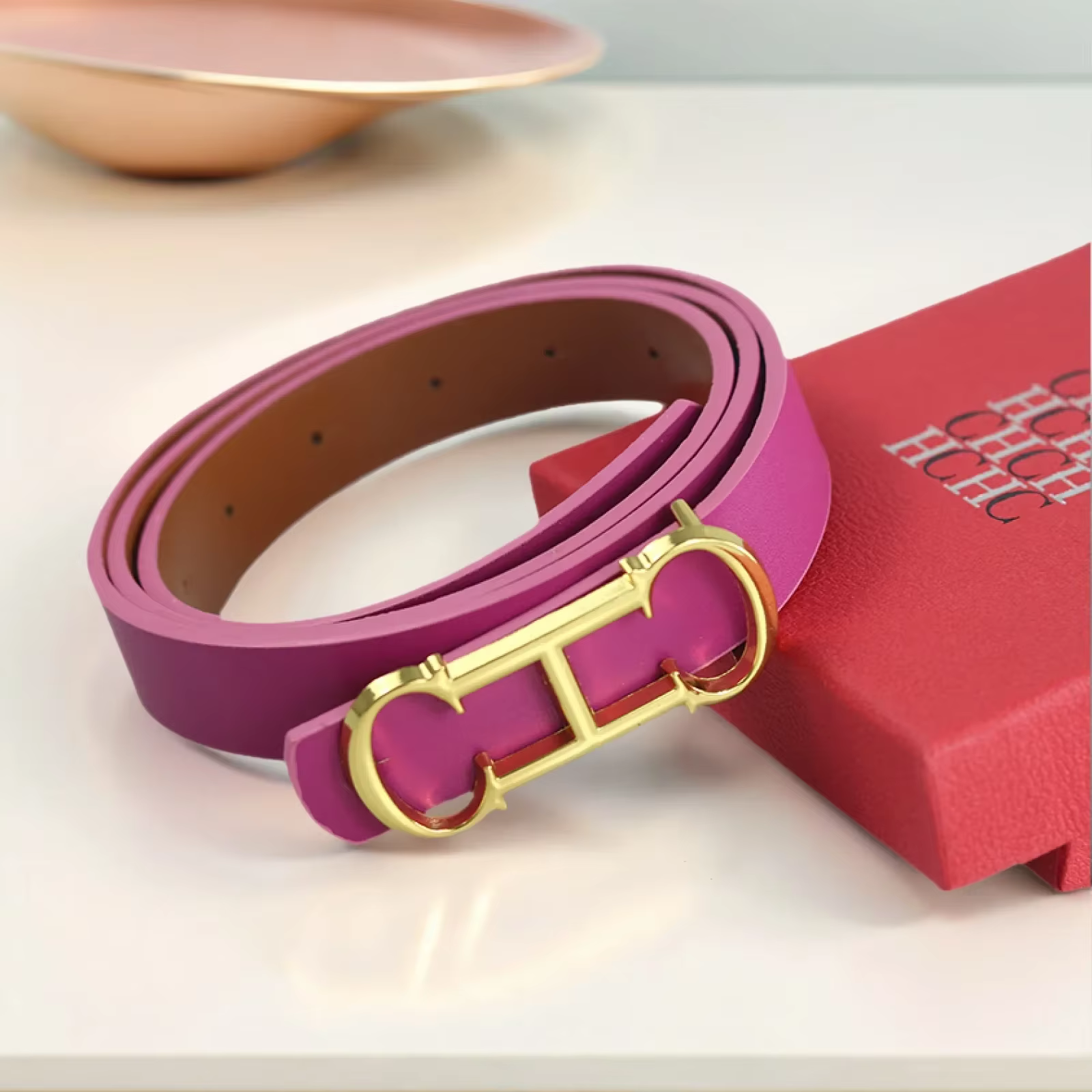 Ceinture pour femme de la marque CH