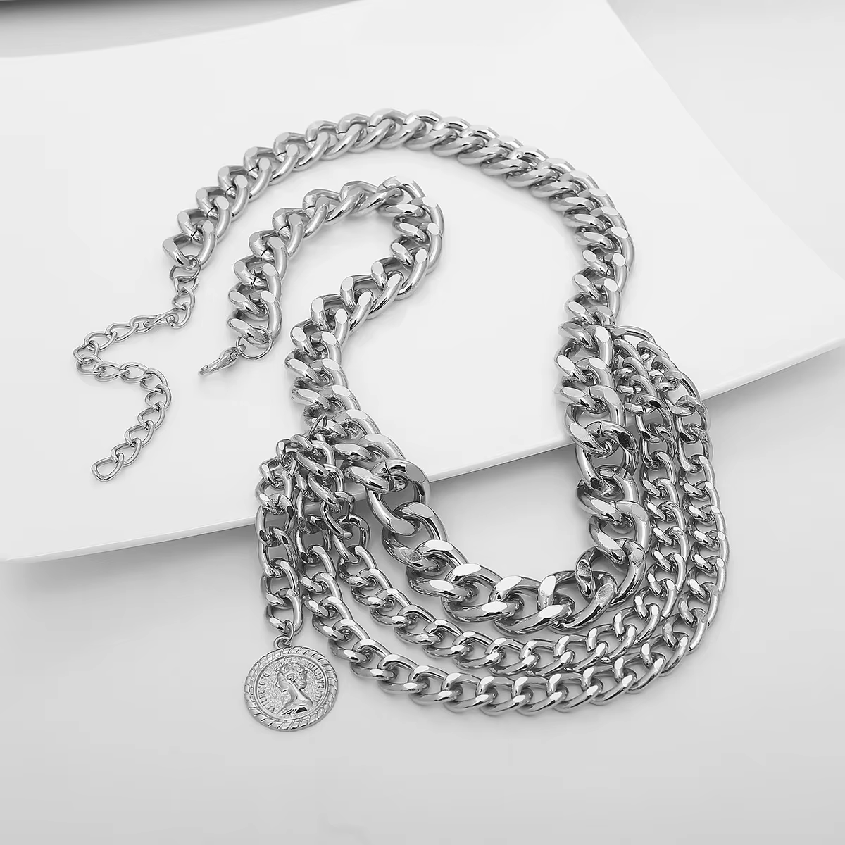 Gland or chaîne ceinture pour femmes robes marque de créateur de luxe Punk frange argent taille ceintures femme métal