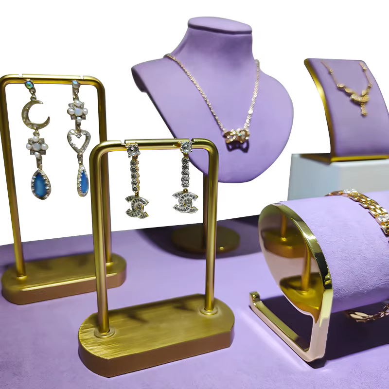 Présentoir de bijoux en métal, accessoires d'organisateur en velours violet, support de bagues, colliers et bracelets pour éposée commerciale, rangement de fenêtre de magasin