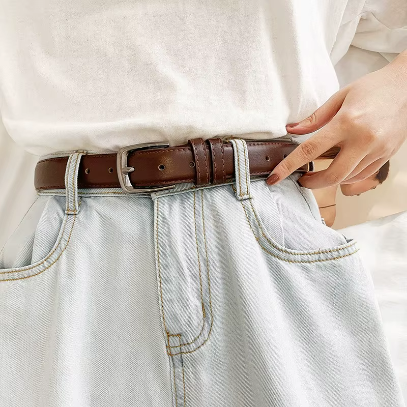 Une ceinture pour femmes et hommes