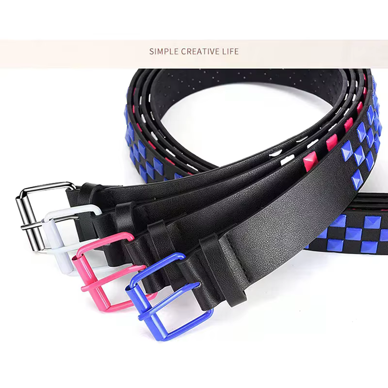 Nouvelle ceinture en cuir PU à rivets personnalisés, motif damier, 107 cm, unisexe, mode hip-hop punk, style Ins