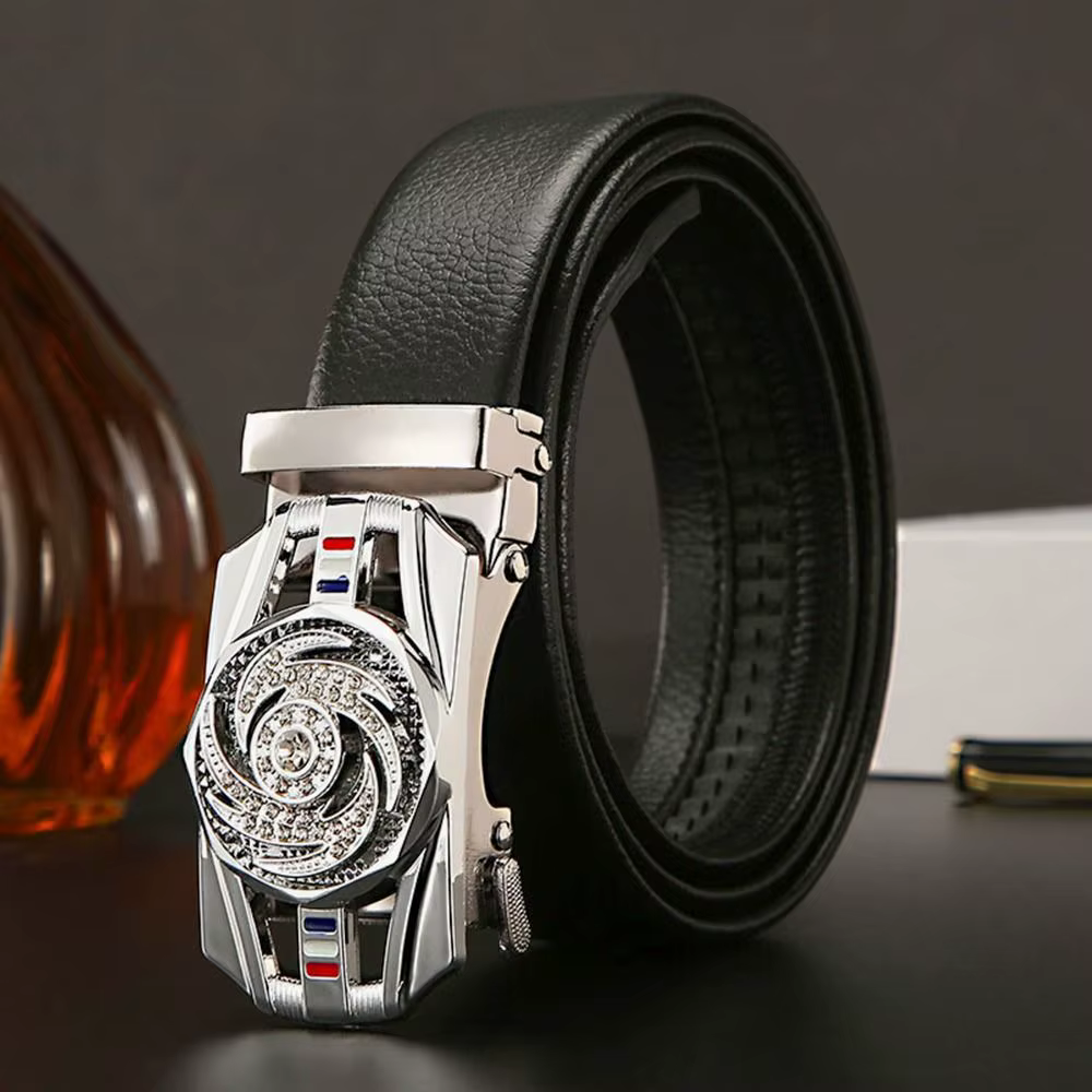 Ceinture en cuir à boucle automatique pour hommes, heure d'affaires pour courir, boucle de taille dorée, ceinture de luxe, décoration en strass