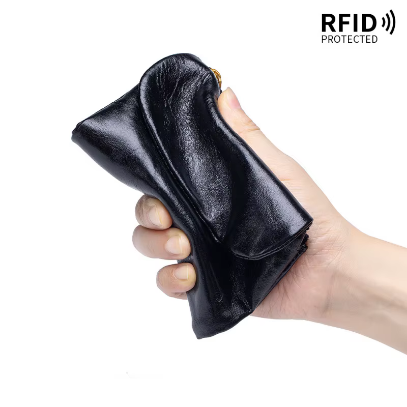 Portefeuille court à trois volets en cuir souple tanné végétal pour femme