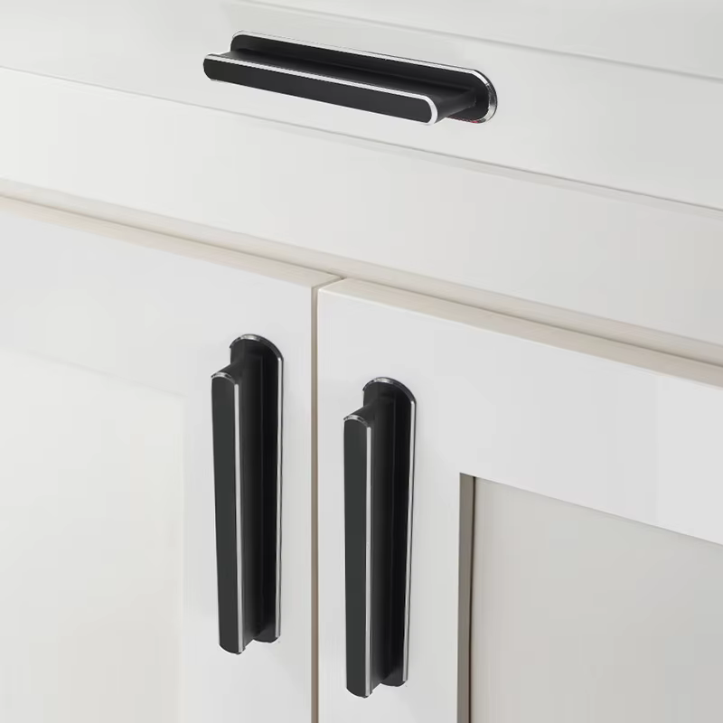 Poignée de porte d'armoire noire, moderne et minimaliste, pour tiroir d'armoire, style nordique étendu, poignée de porte de garde-robe légère de luxe, bord argenté