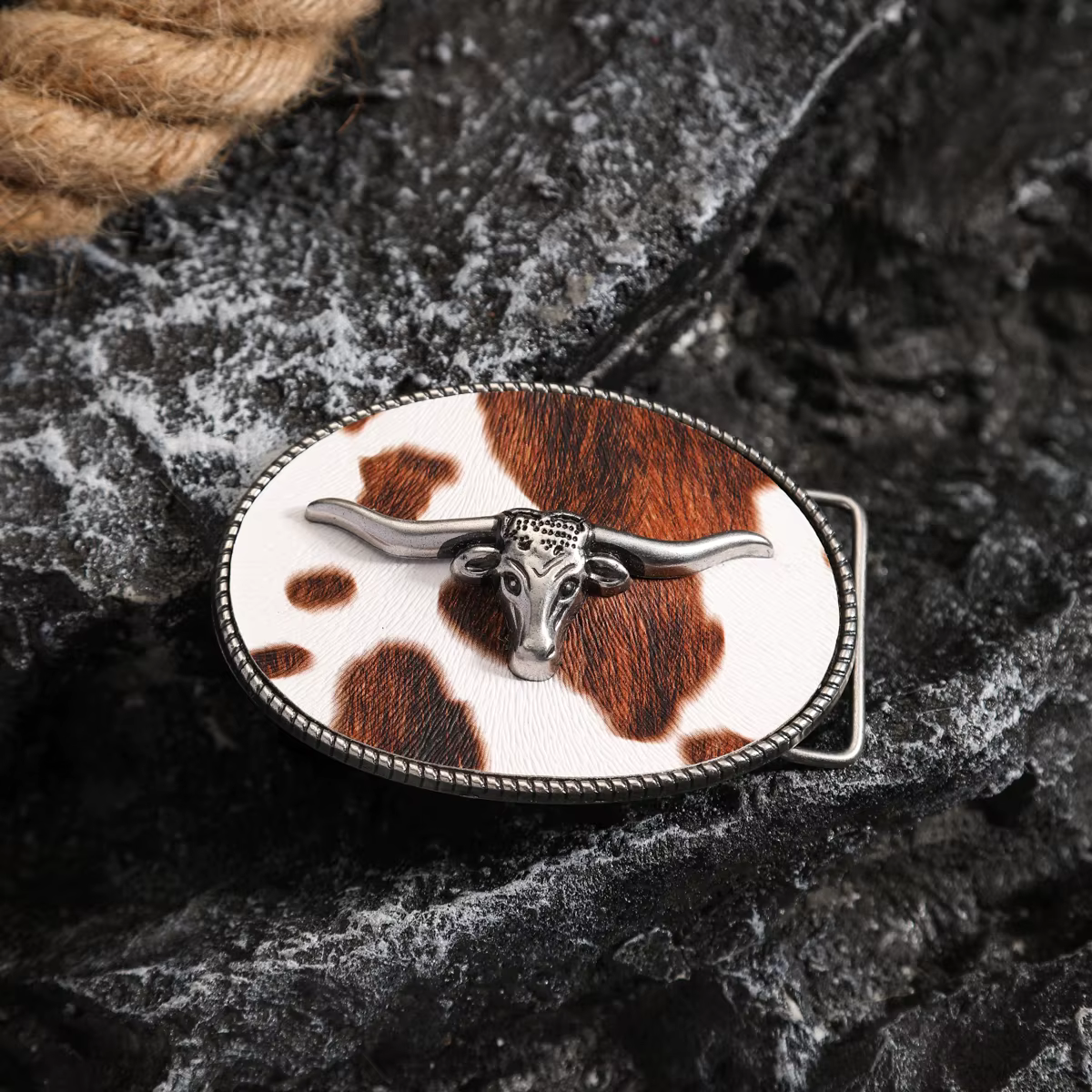 Une boucle de ceinture de style occidental