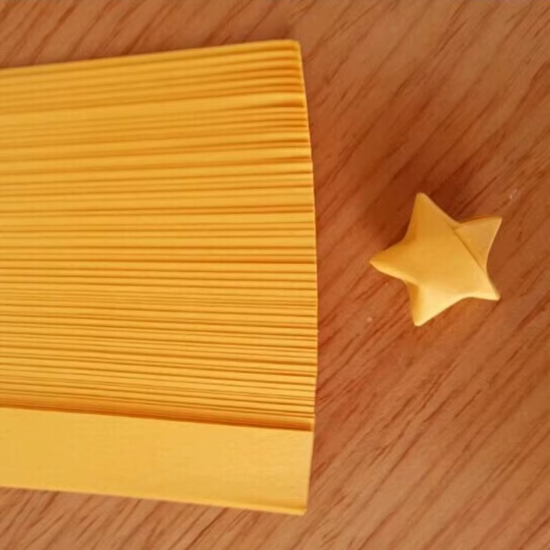 Origami Lucky Star rubans couleurs bandes papier pliant Kit Lucky Wish étoile décoration souhaitant étoile pour les enfants (couleur aléatoire)