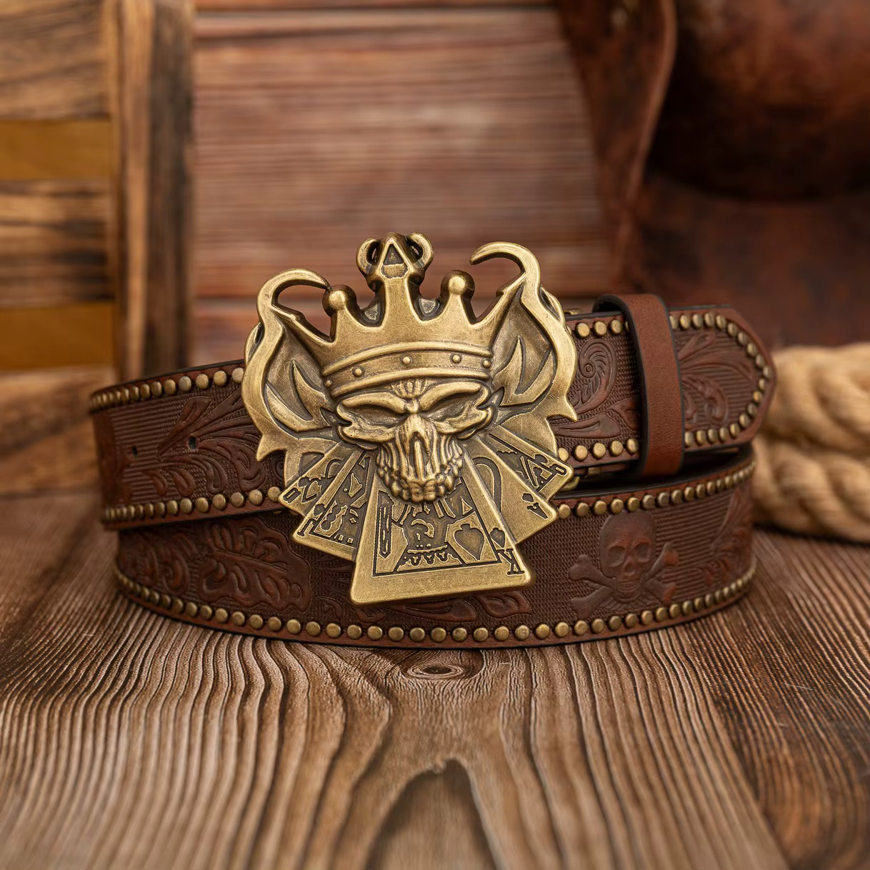 Boucle de crâne de couronne de crâne de Pirate