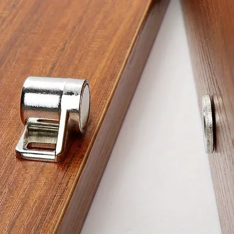 Bouchon magnétique pour la maison, loquet de porte pour meubles, armoire magnétique, effet fort, accessoires en néodyme Super puissants, adhésif pour portes