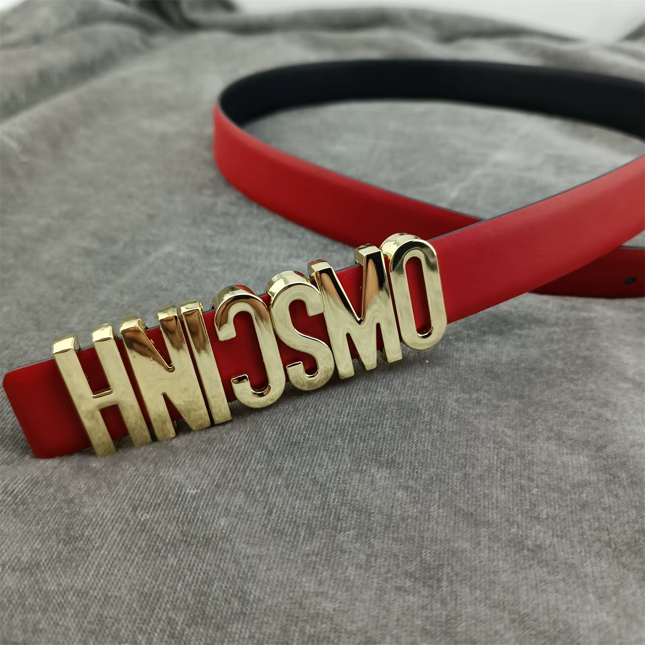 Ceinture de luxe en cuir uni de 2