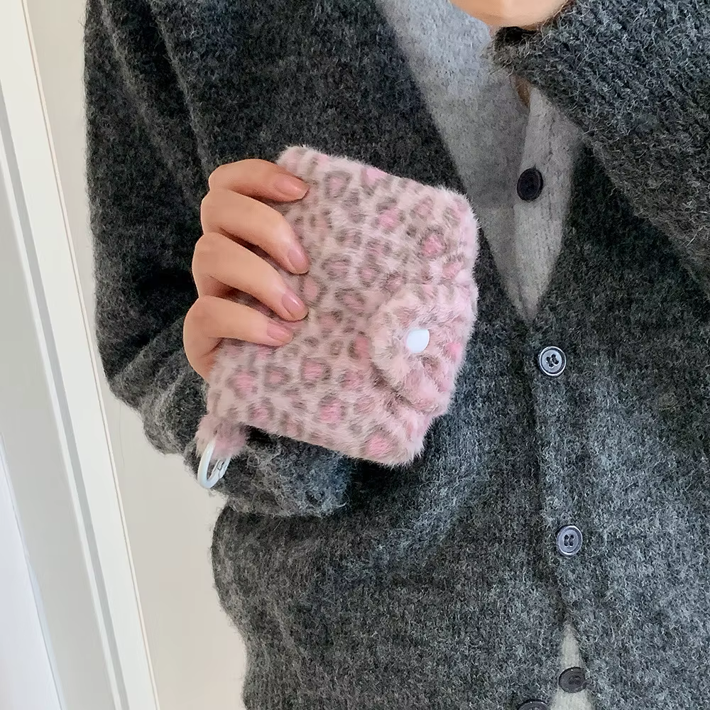 Porte-monnaie en peluche motif léopard