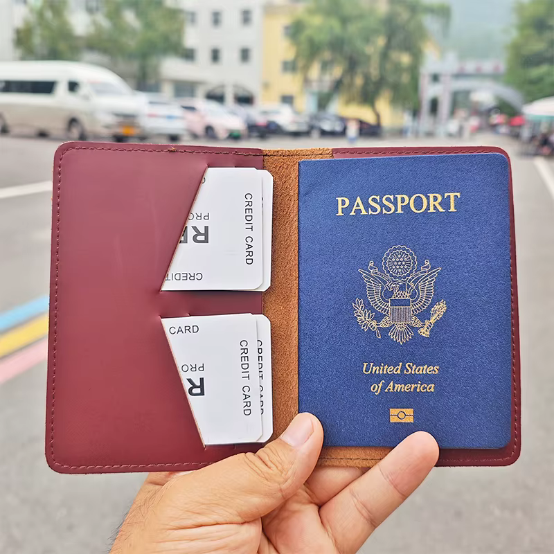 Porte-passeport en cuir véritable fait à la main de la république portugais