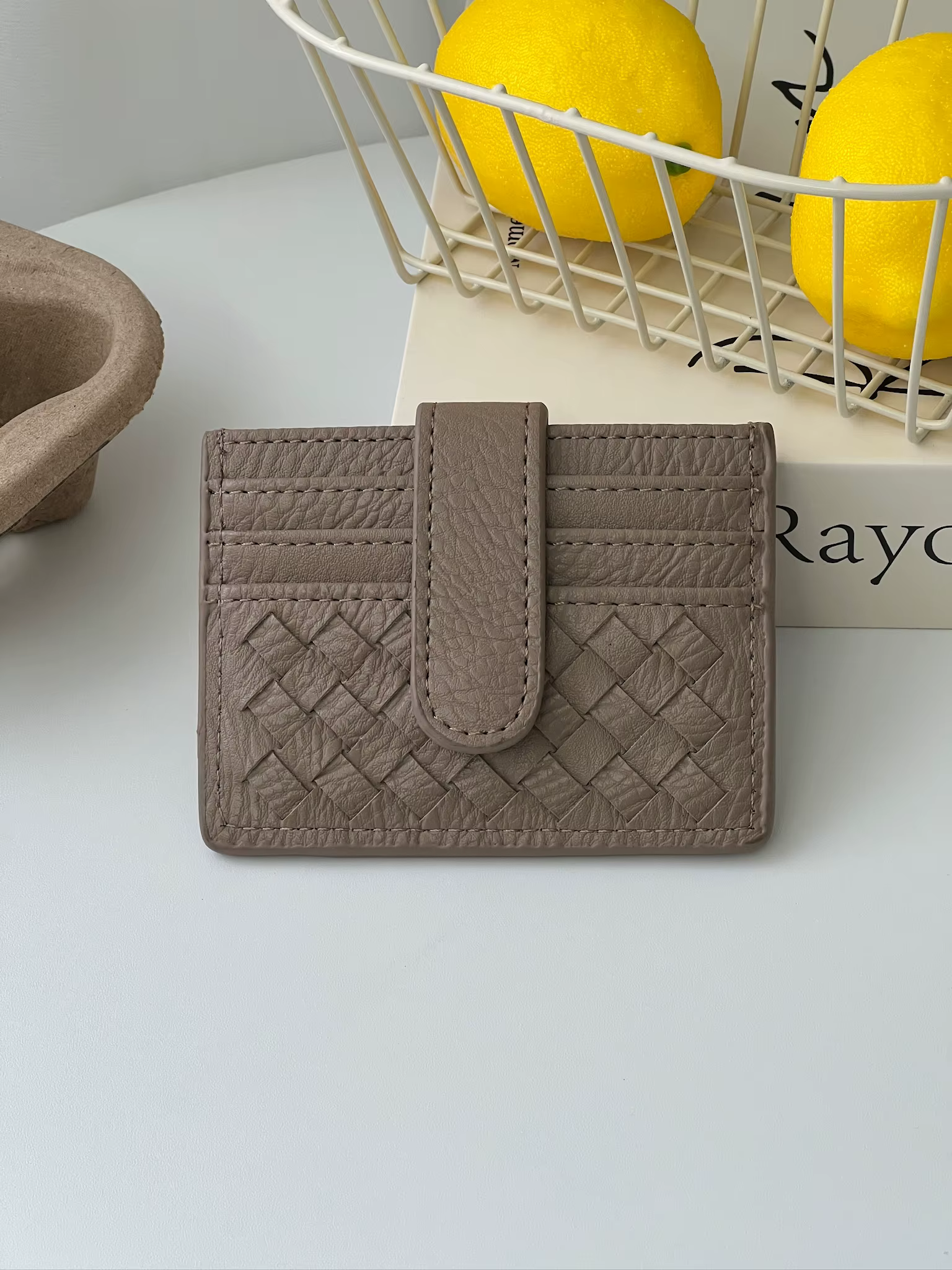 Nouveau design porte-carte pour 2025 pur tissé à la main facile à transporter hommes et femmes usage général petit sac à cartes