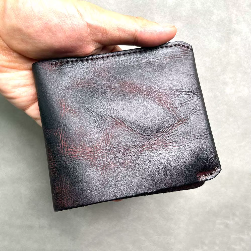 Portefeuille en cuir beige fait à la main pour hommes
