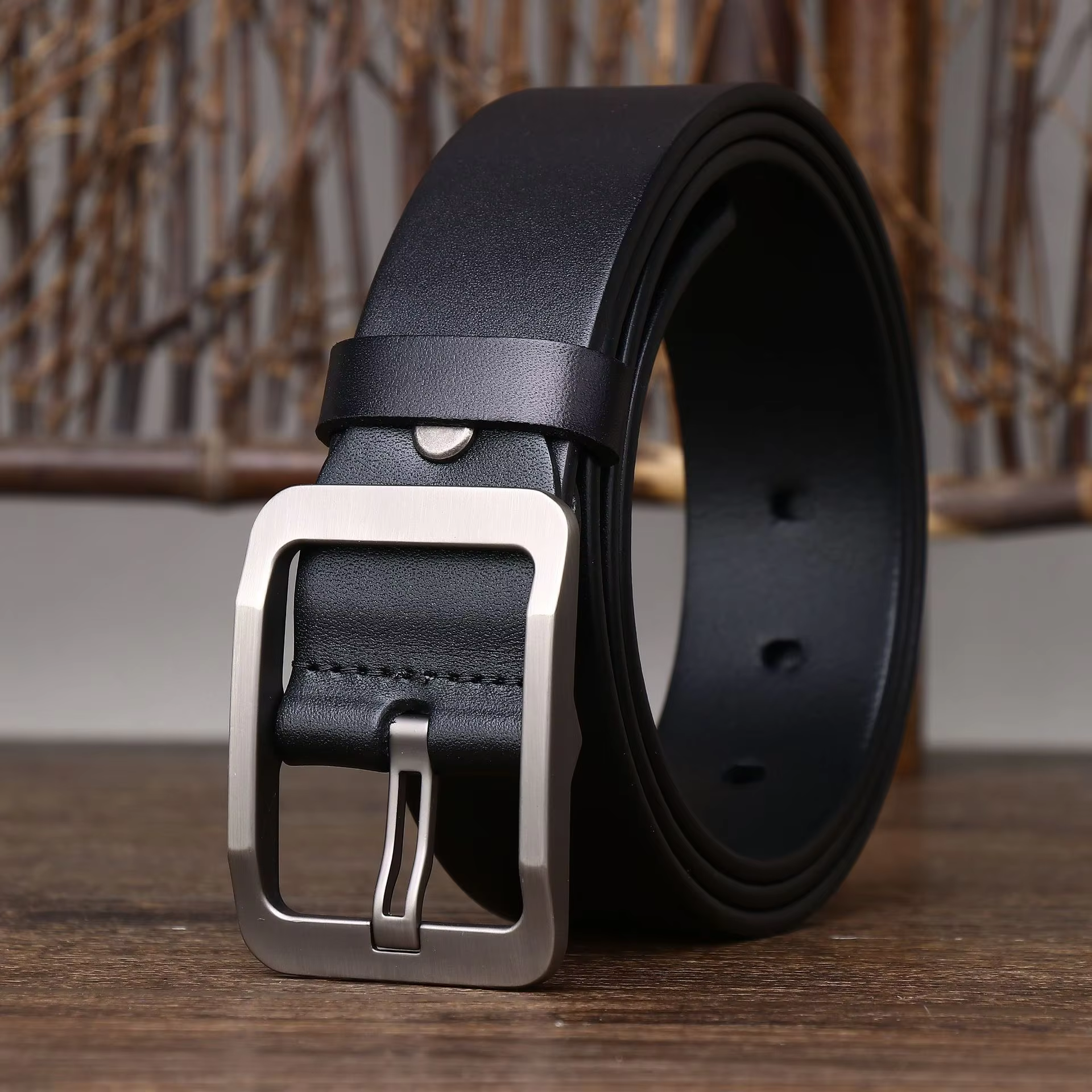 Une ceinture pour femmes et hommes