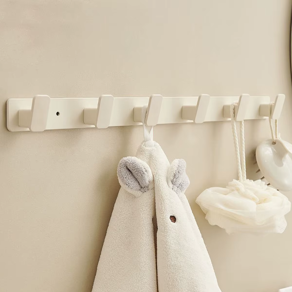 Porte-manteau mural, porte-manteau noir avec 5 crochets, crochets muraux pour suspendre chapeau, sac à clés, serviette, porte-manteau mural