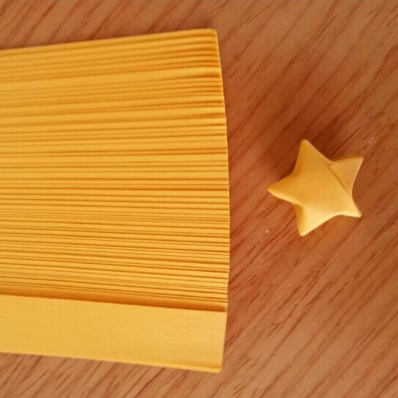 Origami Lucky Star rubans couleurs bandes papier pliant Kit Lucky Wish étoile décoration souhaitant étoile pour les enfants (couleur aléatoire)