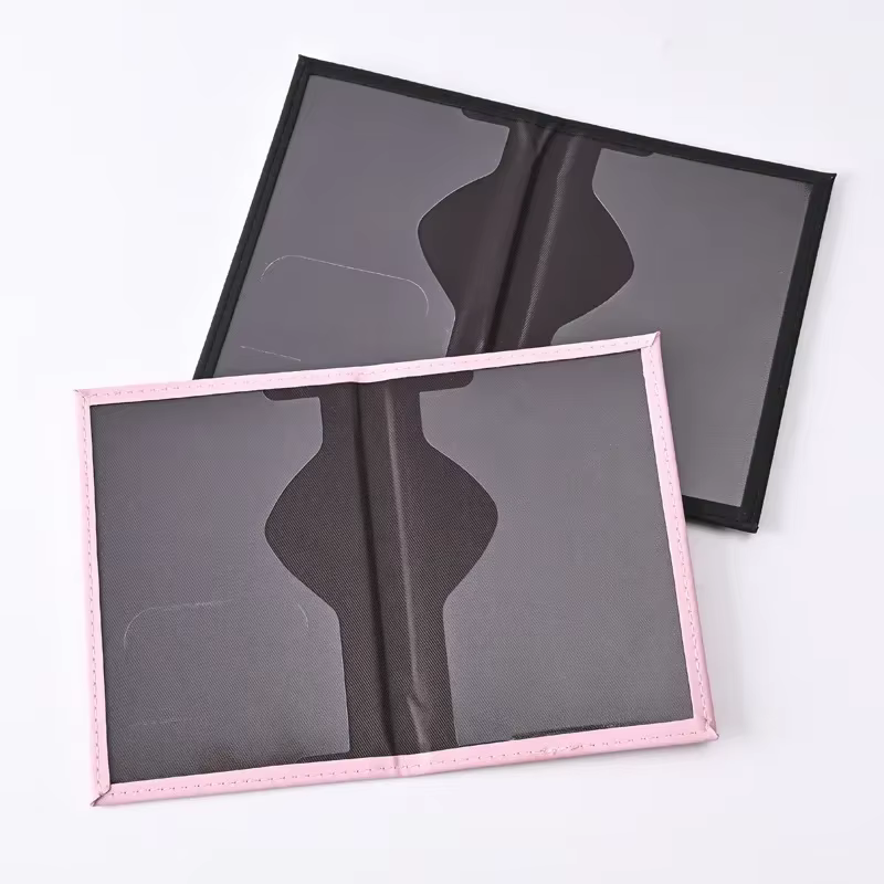 Couverture de passeport en cuir avec lettres imprimées pour hommes et femmes