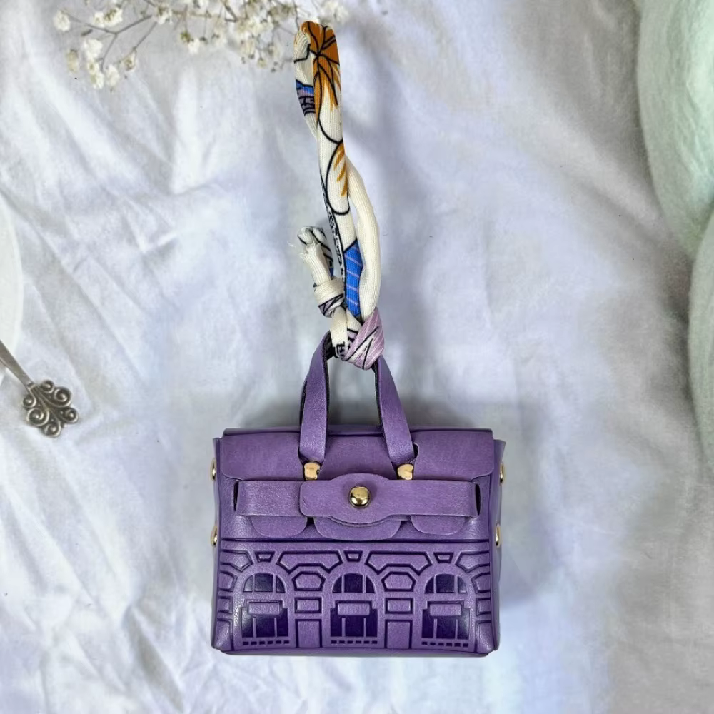 Porte-monnaie en forme de maison