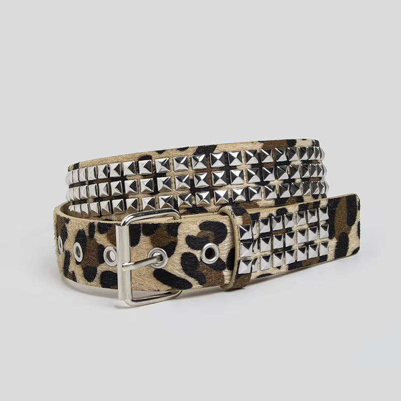 Ceinture Punk à Rivets en fourrure rose