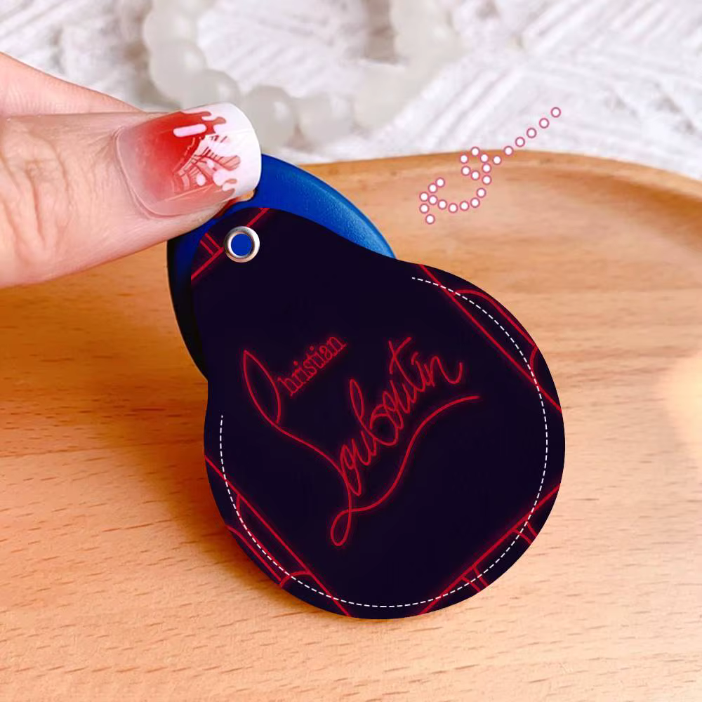 Porte-clés de luxe en cuir avec logo Christian Louboutin