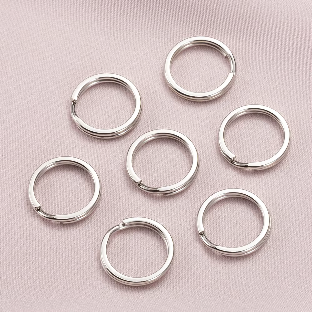20 pièces/lot Anneaux porte-clés en métal ronds et plats de 15-40 mm pour la fabrication de bijoux, porte-clés et accessoires de bricolage