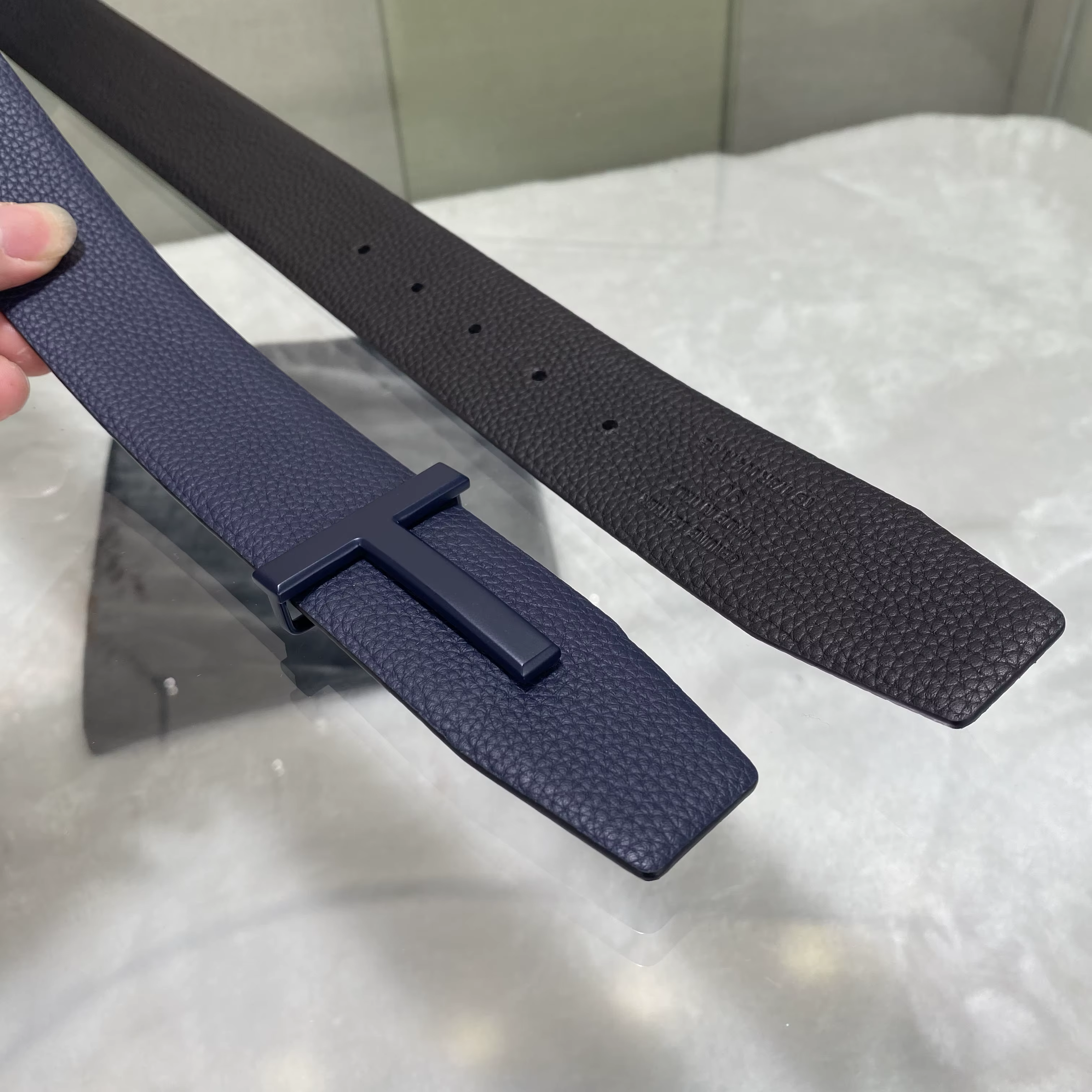 Ceinture en cuir Double face avec boucle lettre en forme de T pour hommes
