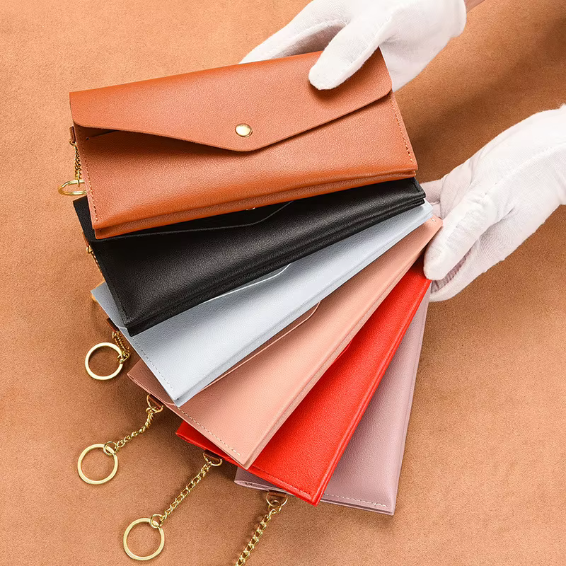 Portefeuille en cuir souple pour femmes