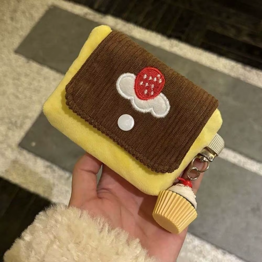 Porte-monnaie en velours doux au design Pudding de cerises